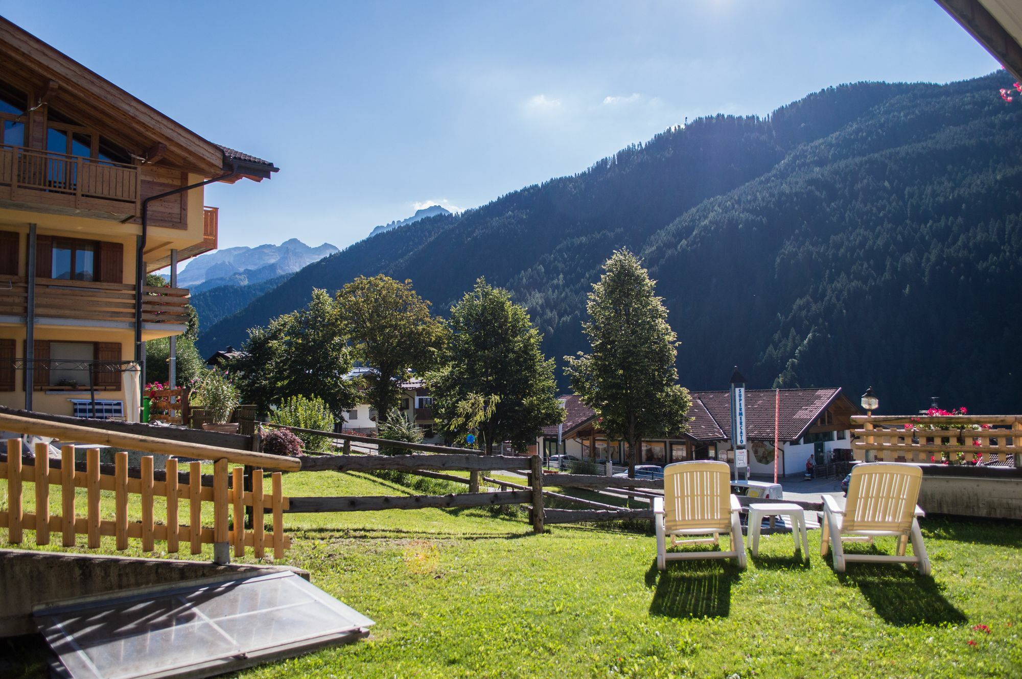 Hotel Garni Sant'Antonio Con Spa Мадонна-ді-Кампільйо Екстер'єр фото